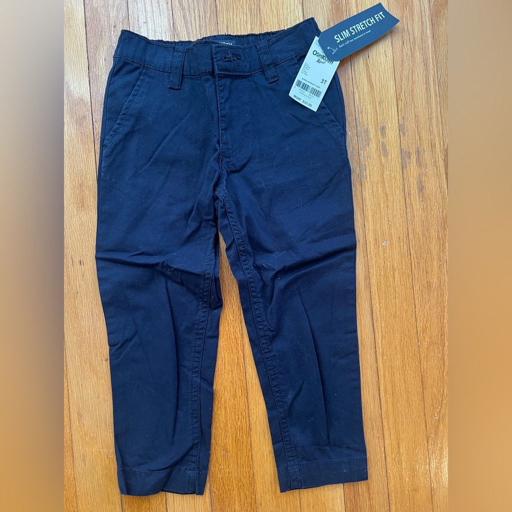 NWT- boys OshKosh B'gosh Navy Chinos khakis size 3T